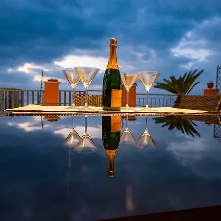 Sunset Penthouse Pizzo