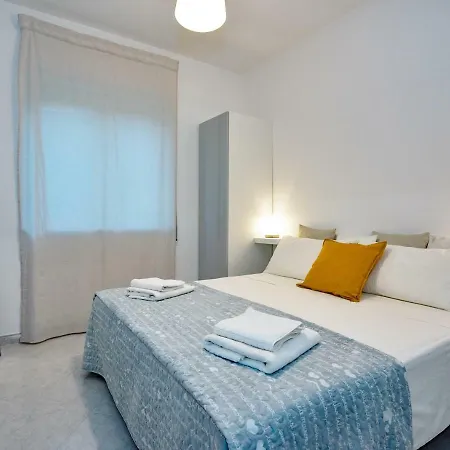 아파트 Sunset Penthouse 피조